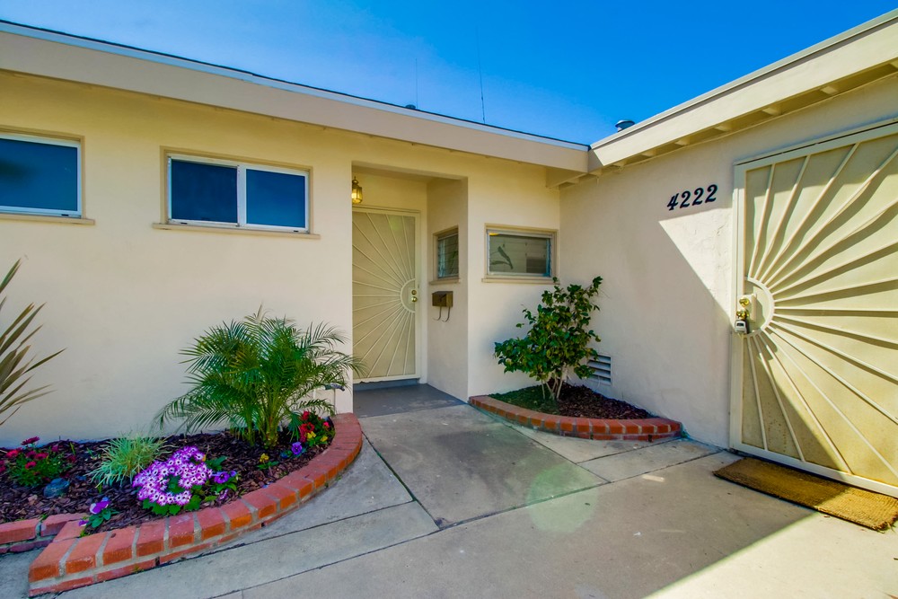Virtual tour photo 10 of 54 for 4222 Mt Hukee Ave