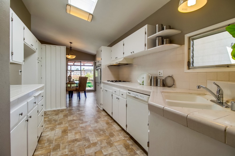 Virtual tour photo 25 of 54 for 4222 Mt Hukee Ave