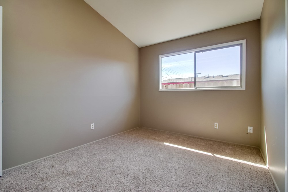 Virtual tour photo 33 of 54 for 4222 Mt Hukee Ave