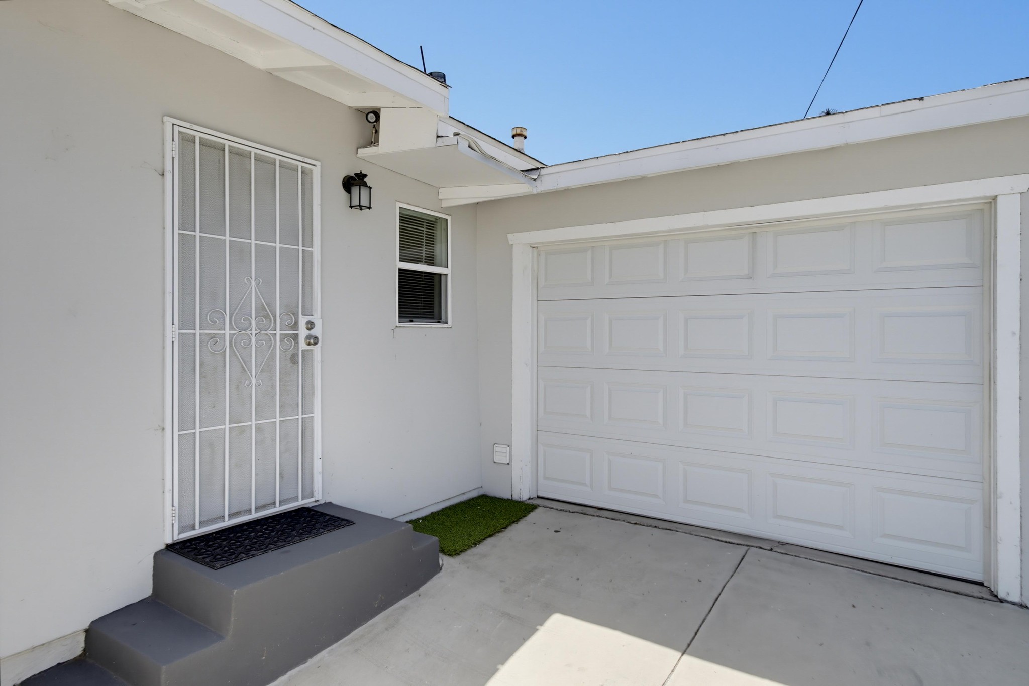 Virtual tour photo 28 of 30 for 4222 Myrtle Ave