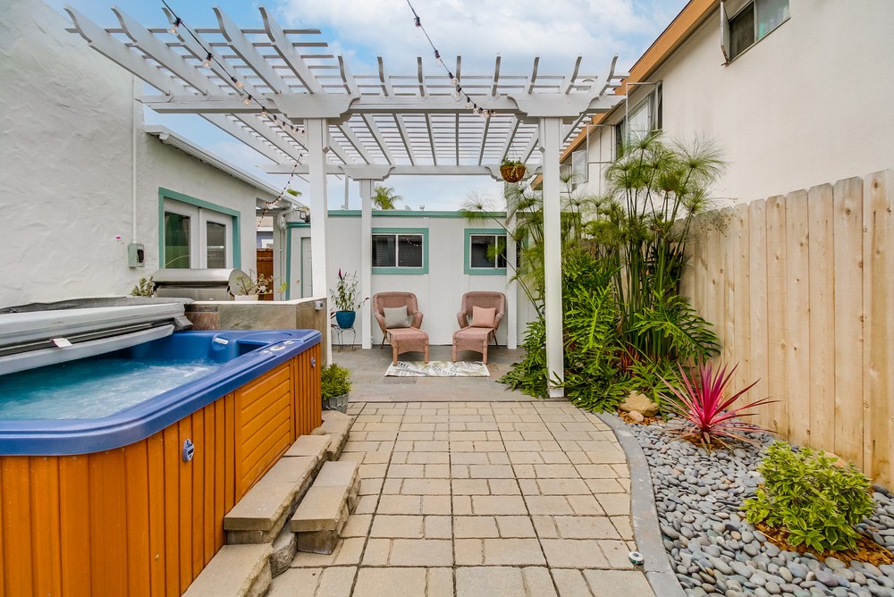 Virtual tour photo 46 of 51 for 4223 Meade Ave