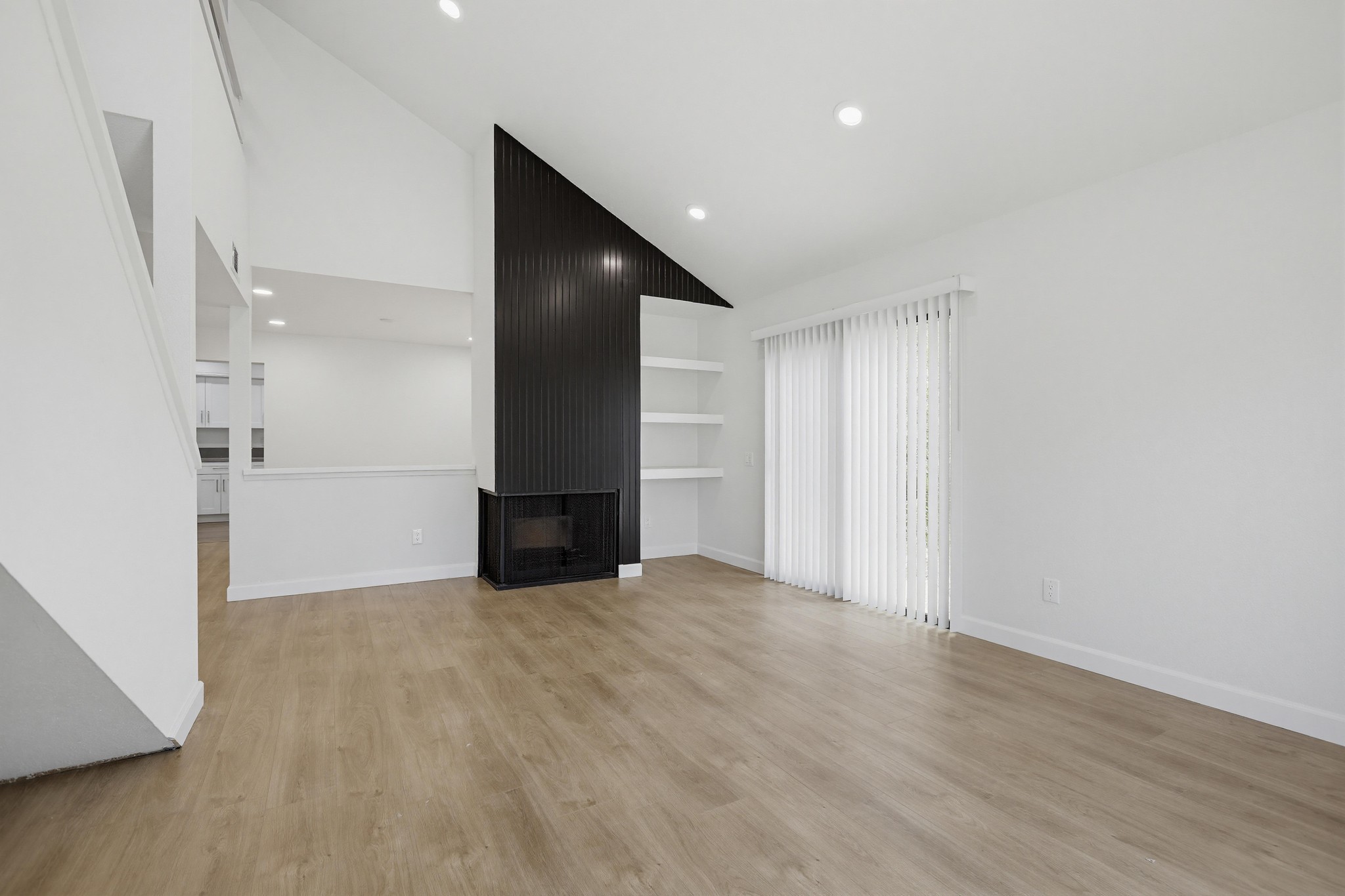 Virtual tour photo 12 of 76 for 4225 Andros Cir