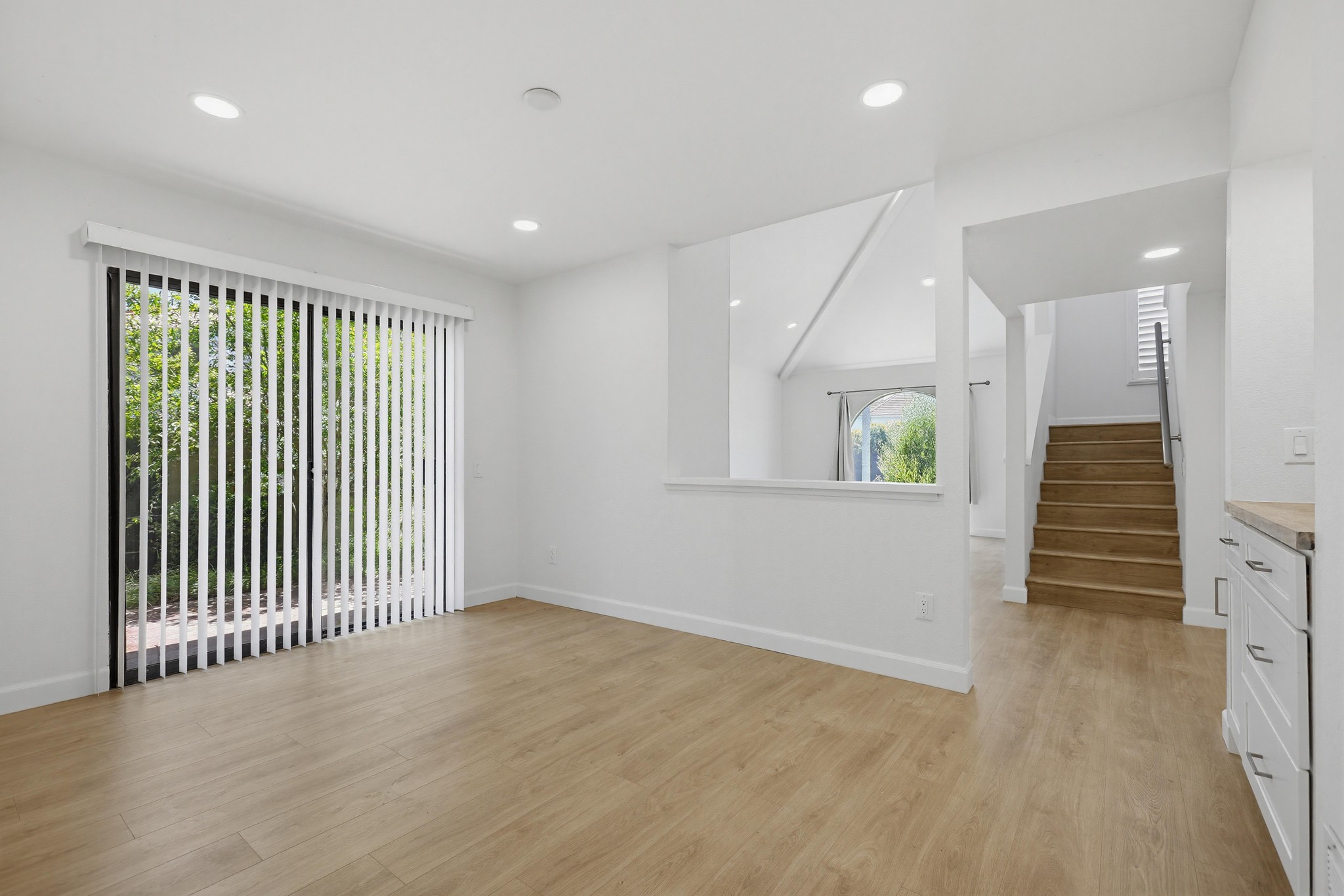 Virtual tour photo 17 of 76 for 4225 Andros Cir
