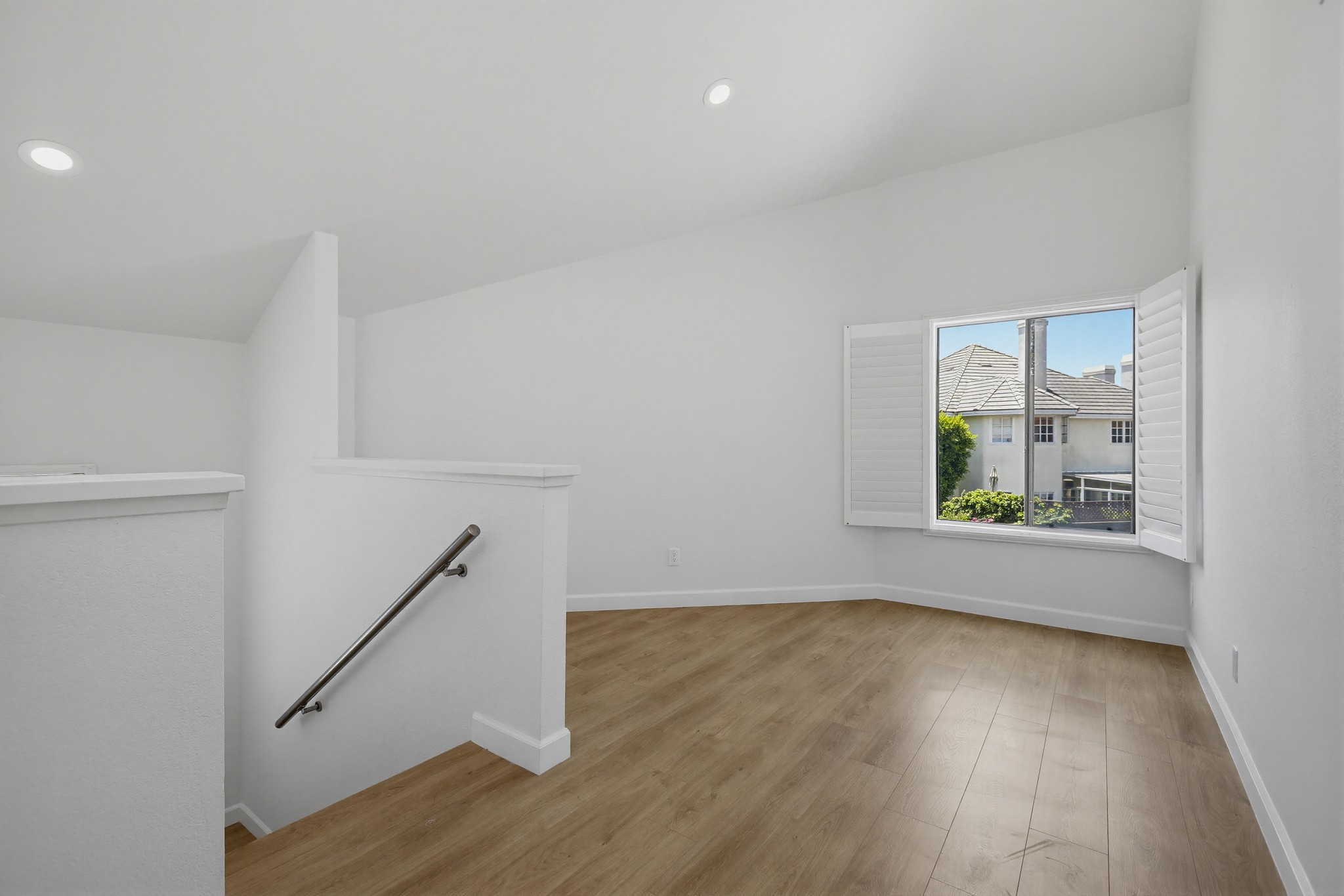 Virtual tour photo 32 of 76 for 4225 Andros Cir