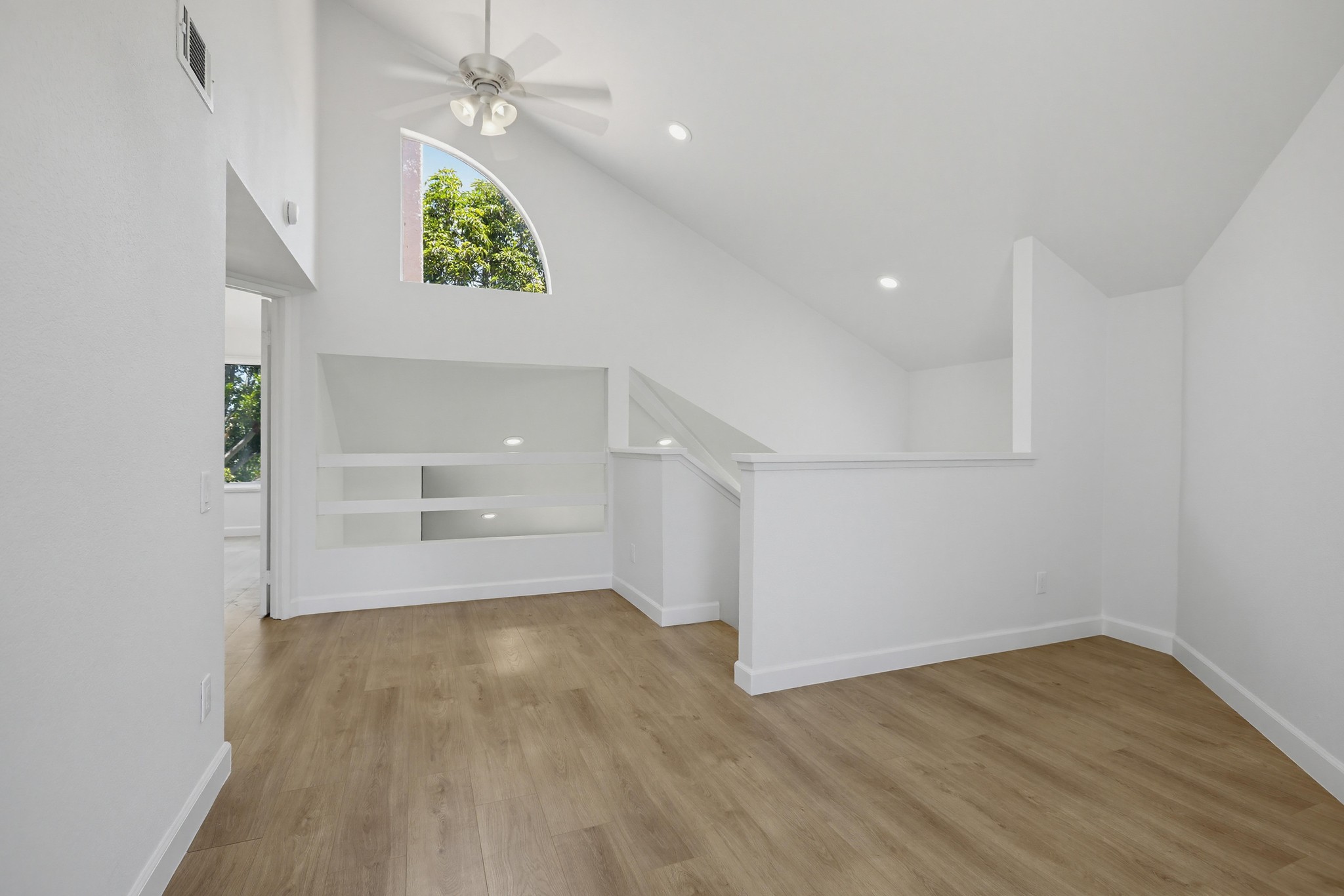 Virtual tour photo 34 of 76 for 4225 Andros Cir