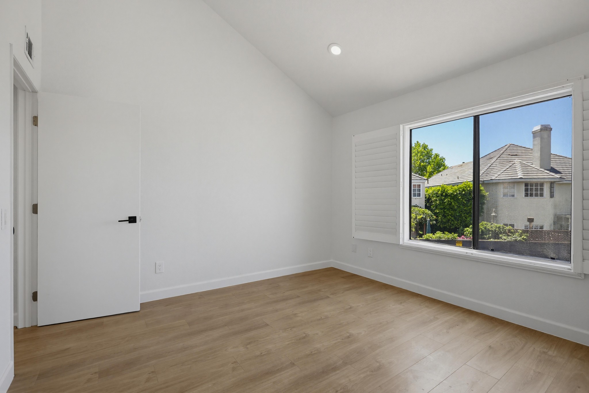 Virtual tour photo 58 of 76 for 4225 Andros Cir