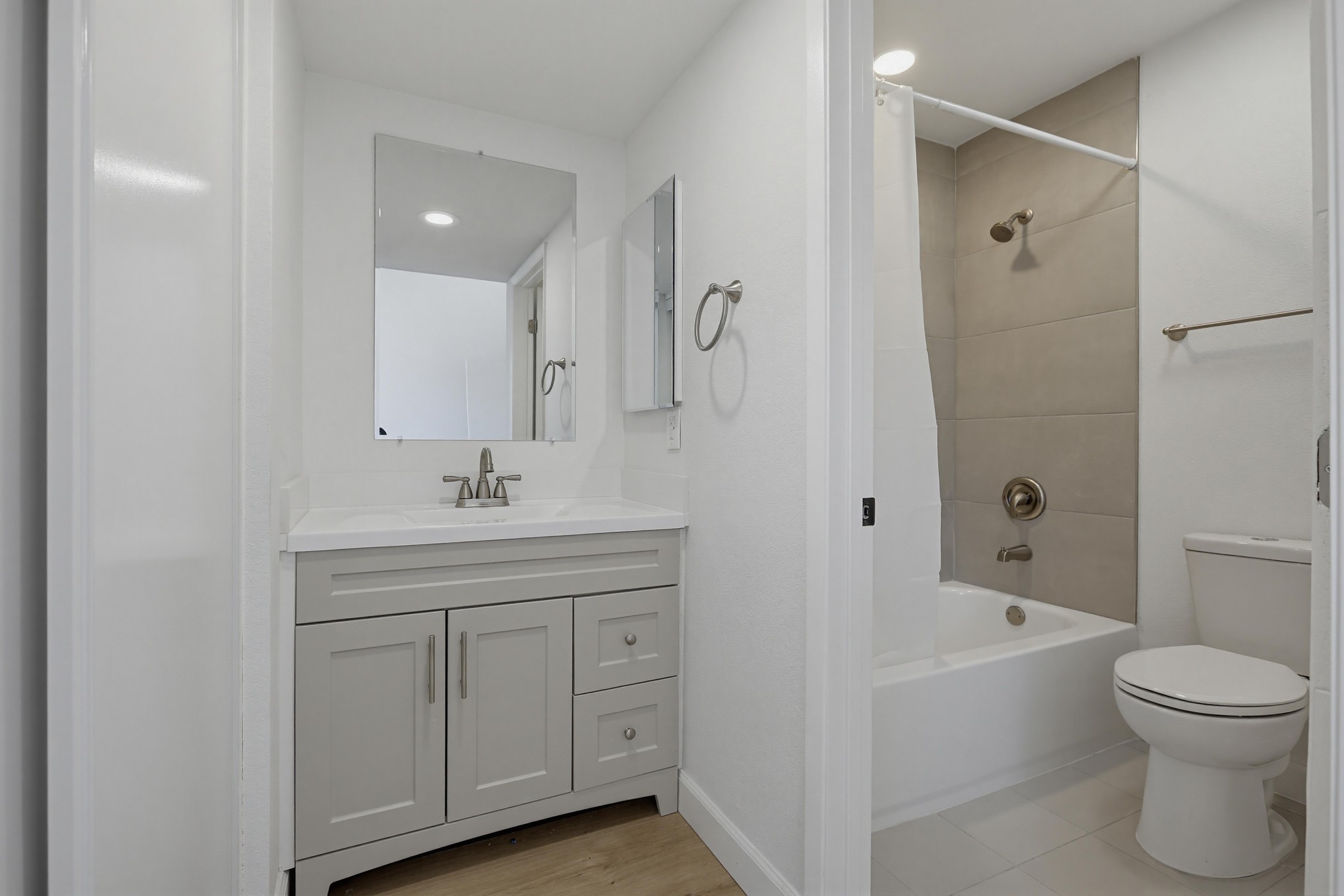 Virtual tour photo 60 of 76 for 4225 Andros Cir