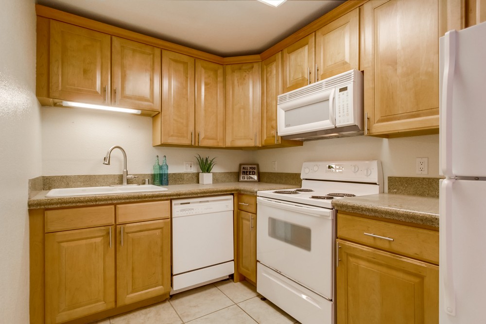 Virtual tour photo 13 of 26 for 4225 Florida St APT 4