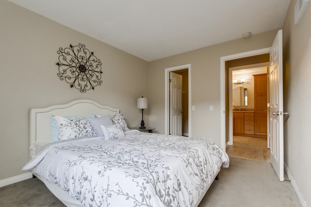 Virtual tour photo 17 of 26 for 4225 Florida St APT 4