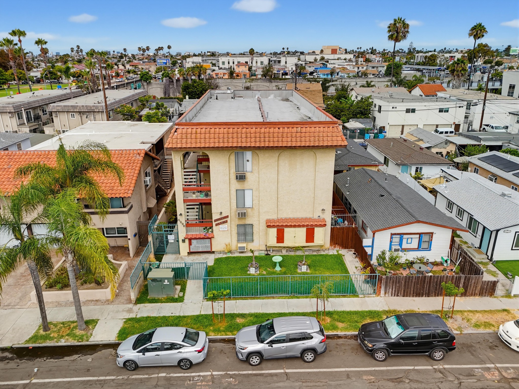 Virtual tour photo 3 of 71 for 4226 41st St
