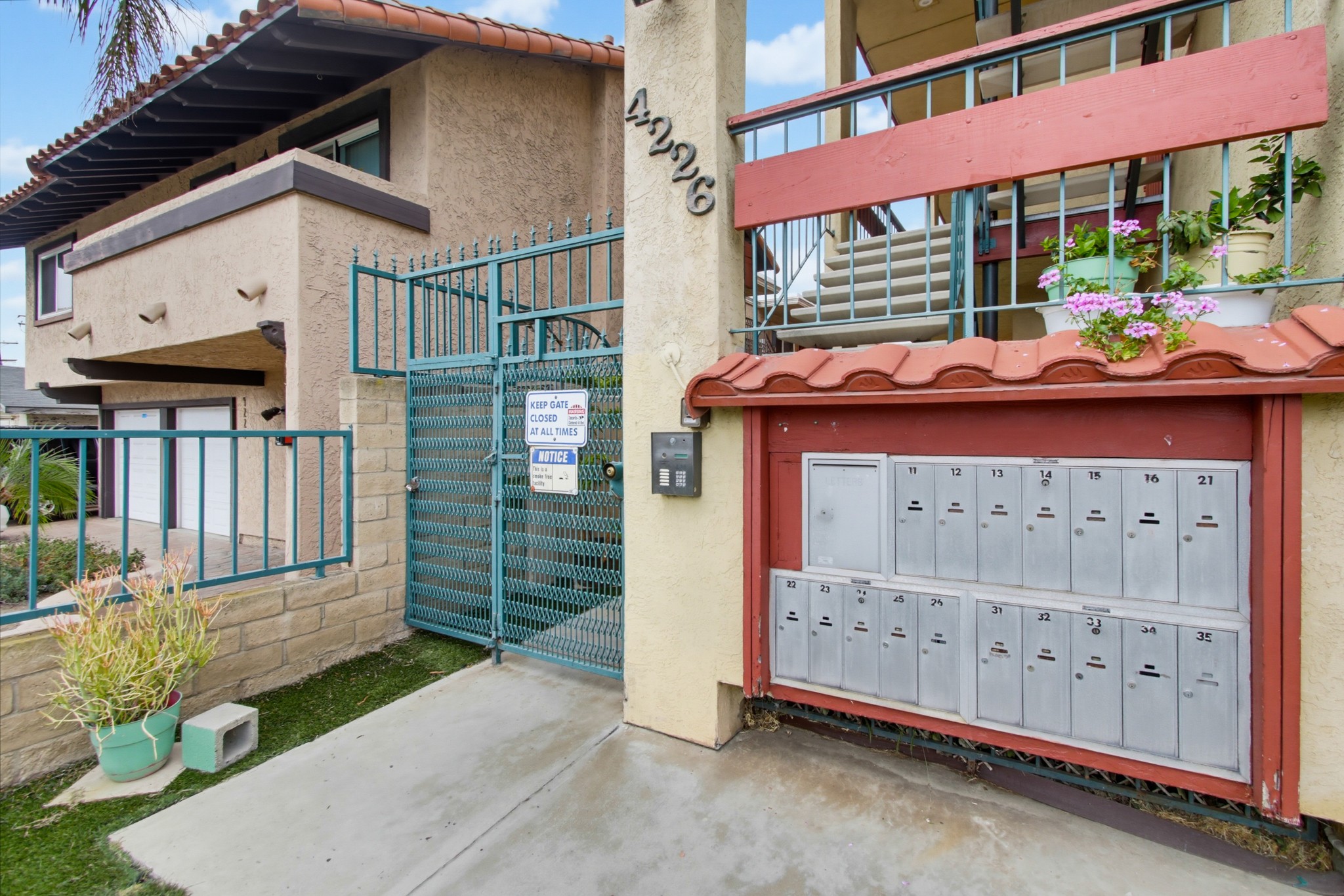 Virtual tour photo 44 of 71 for 4226 41st St
