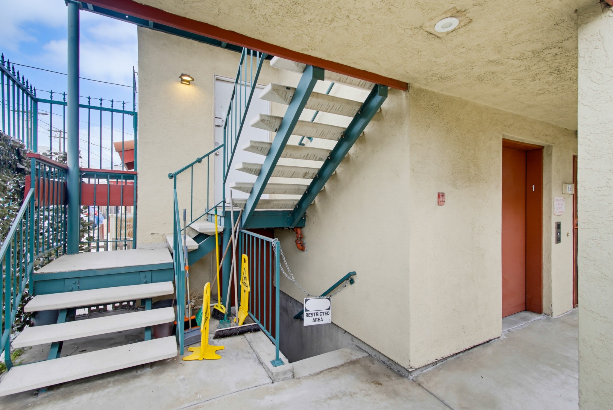 Virtual tour photo 55 of 71 for 4226 41st St