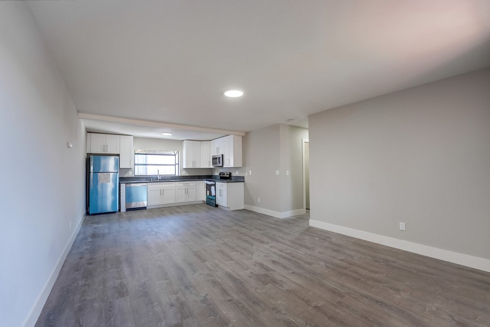Virtual tour photo 7 of 33 for 4226 Chamoune Ave #3