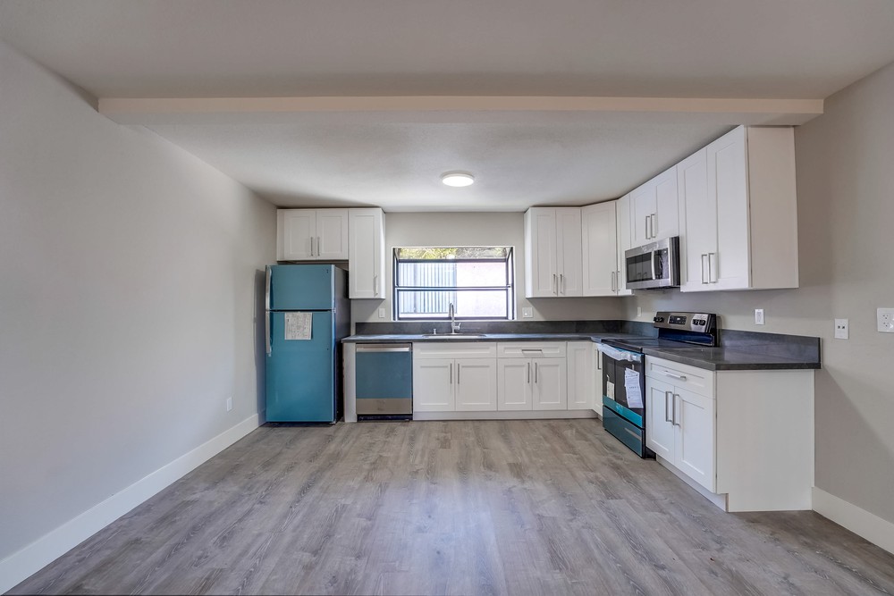Virtual tour photo 14 of 33 for 4226 Chamoune Ave #3