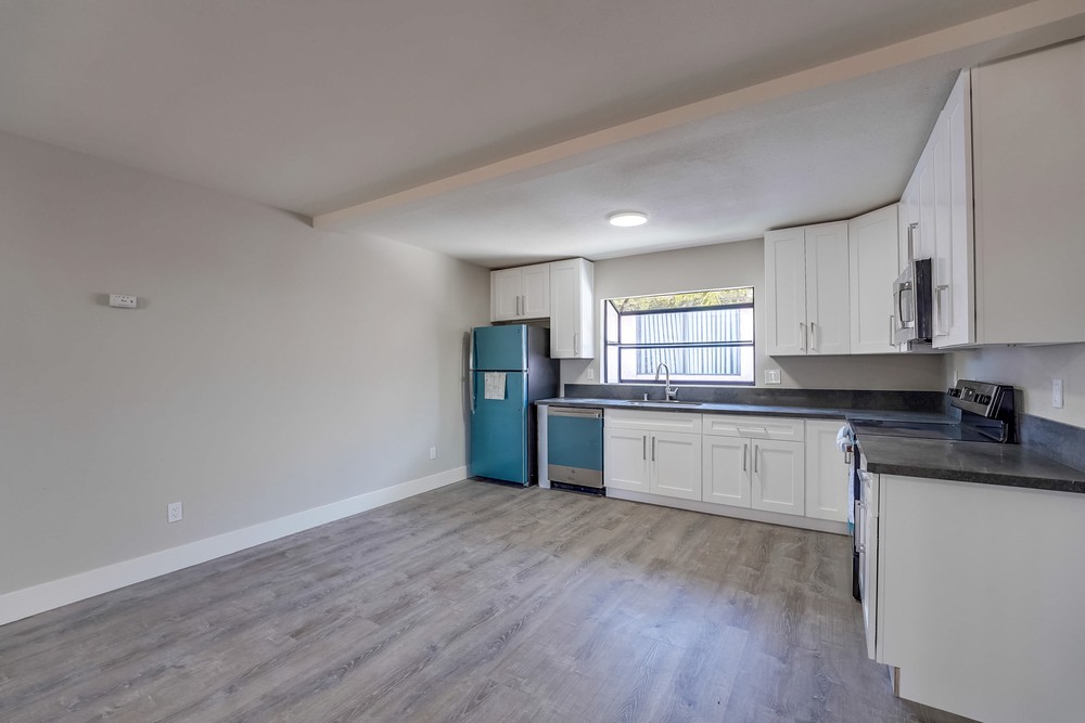 Virtual tour photo 15 of 33 for 4226 Chamoune Ave #3