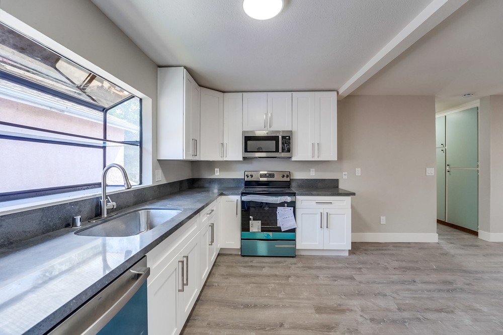 Virtual tour photo 17 of 33 for 4226 Chamoune Ave #3