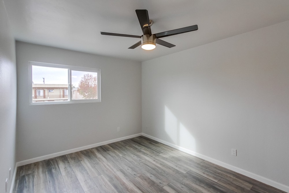 Virtual tour photo 17 of 30 for 4227 36th St #5