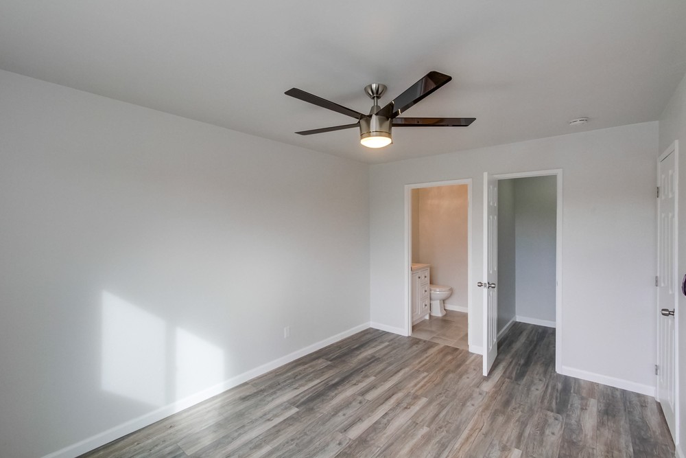 Virtual tour photo 19 of 30 for 4227 36th St #5