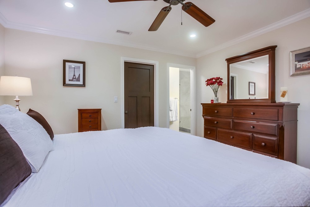 Virtual tour photo 29 of 64 for 4228 Napier St