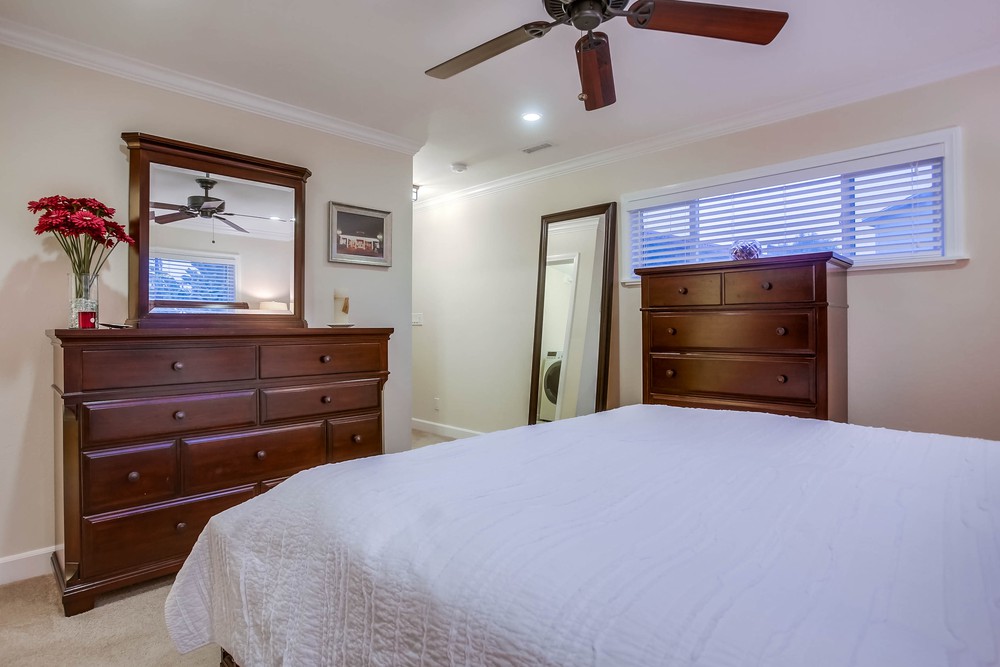 Virtual tour photo 30 of 64 for 4228 Napier St
