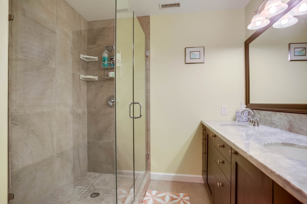 Virtual tour photo 32 of 64 for 4228 Napier St