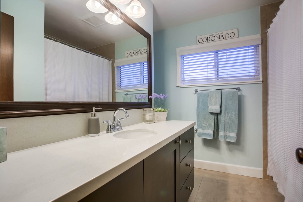 Virtual tour photo 37 of 64 for 4228 Napier St