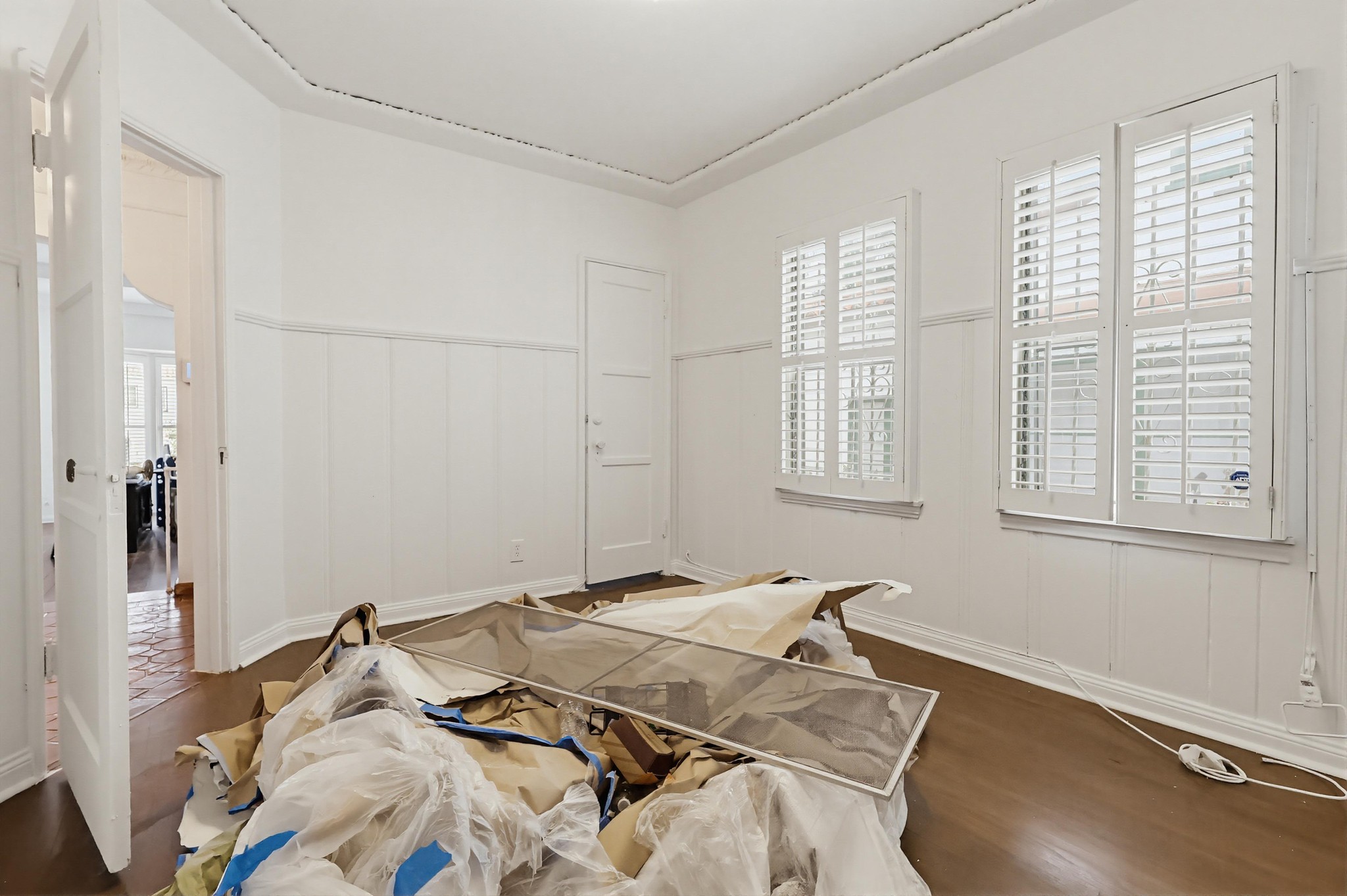 Virtual tour photo 37 of 76 for 4229 Angeles Vista Blvd