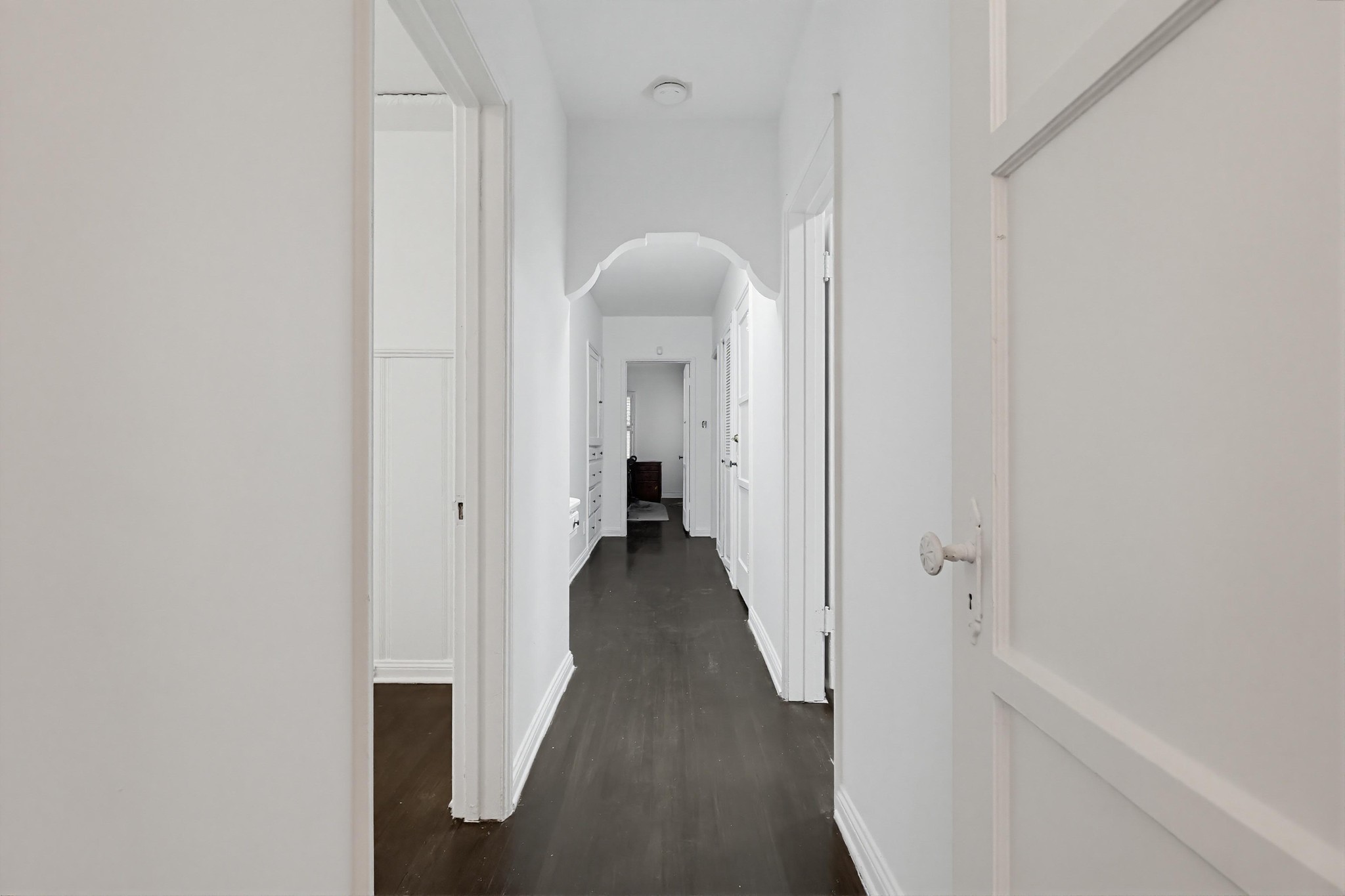 Virtual tour photo 39 of 76 for 4229 Angeles Vista Blvd