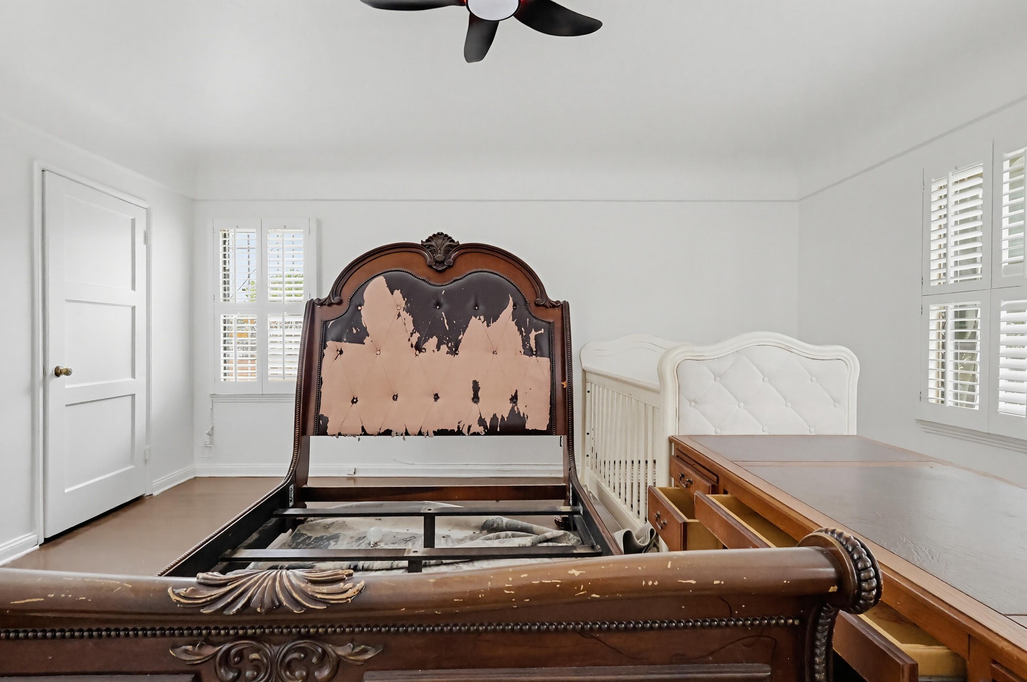 Virtual tour photo 51 of 76 for 4229 Angeles Vista Blvd