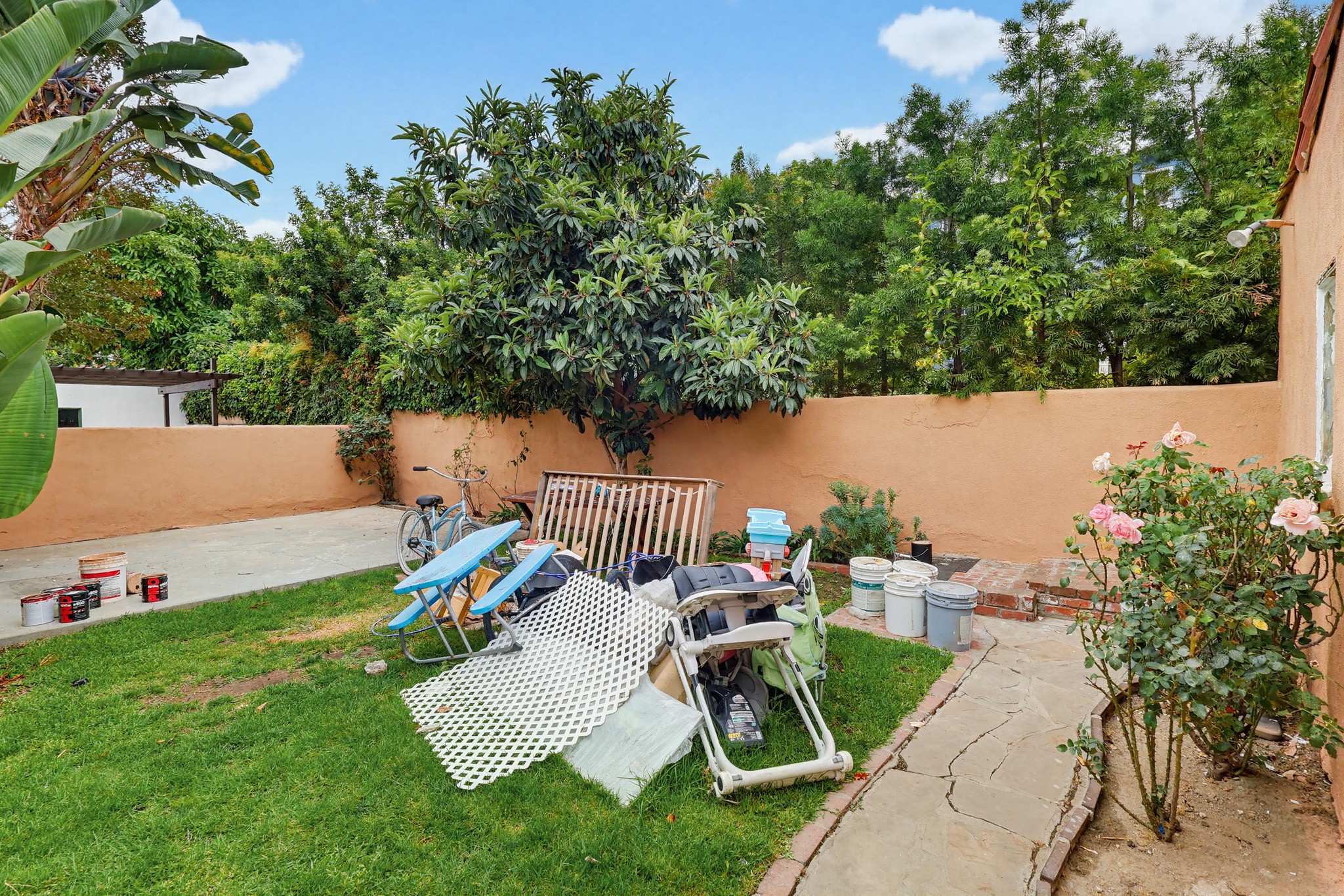 Virtual tour photo 65 of 76 for 4229 Angeles Vista Blvd