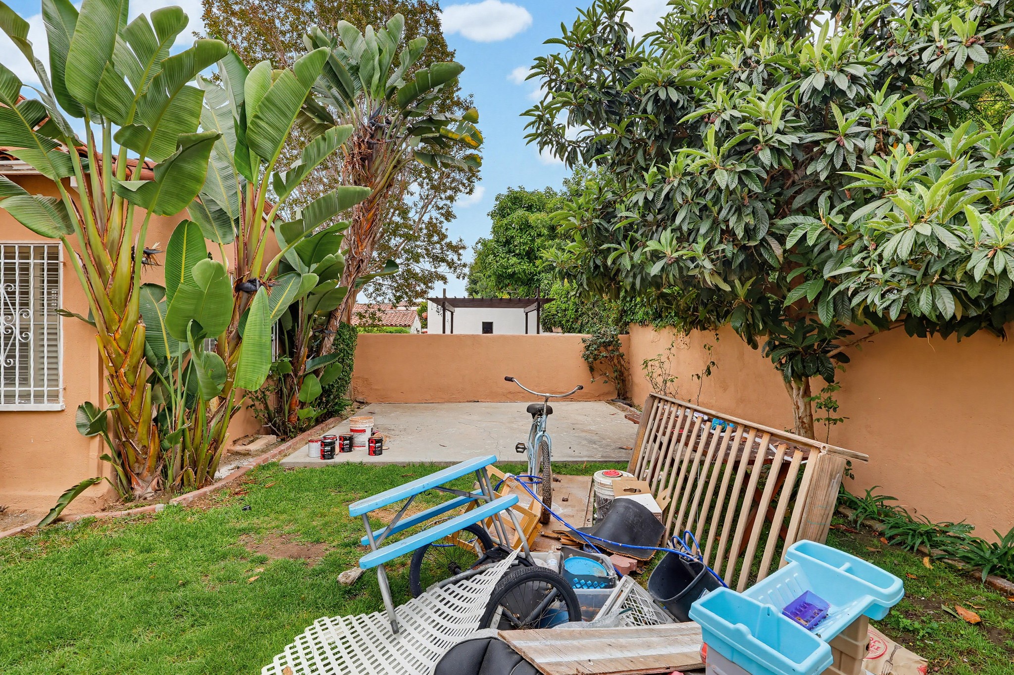Virtual tour photo 66 of 76 for 4229 Angeles Vista Blvd