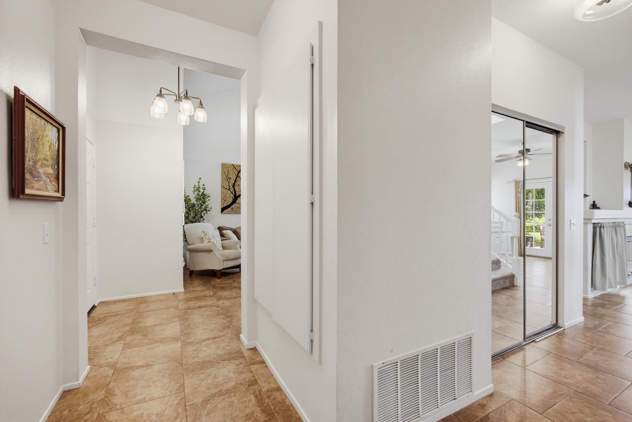 Virtual tour photo 17 of 74 for 42292 Corte Villosa