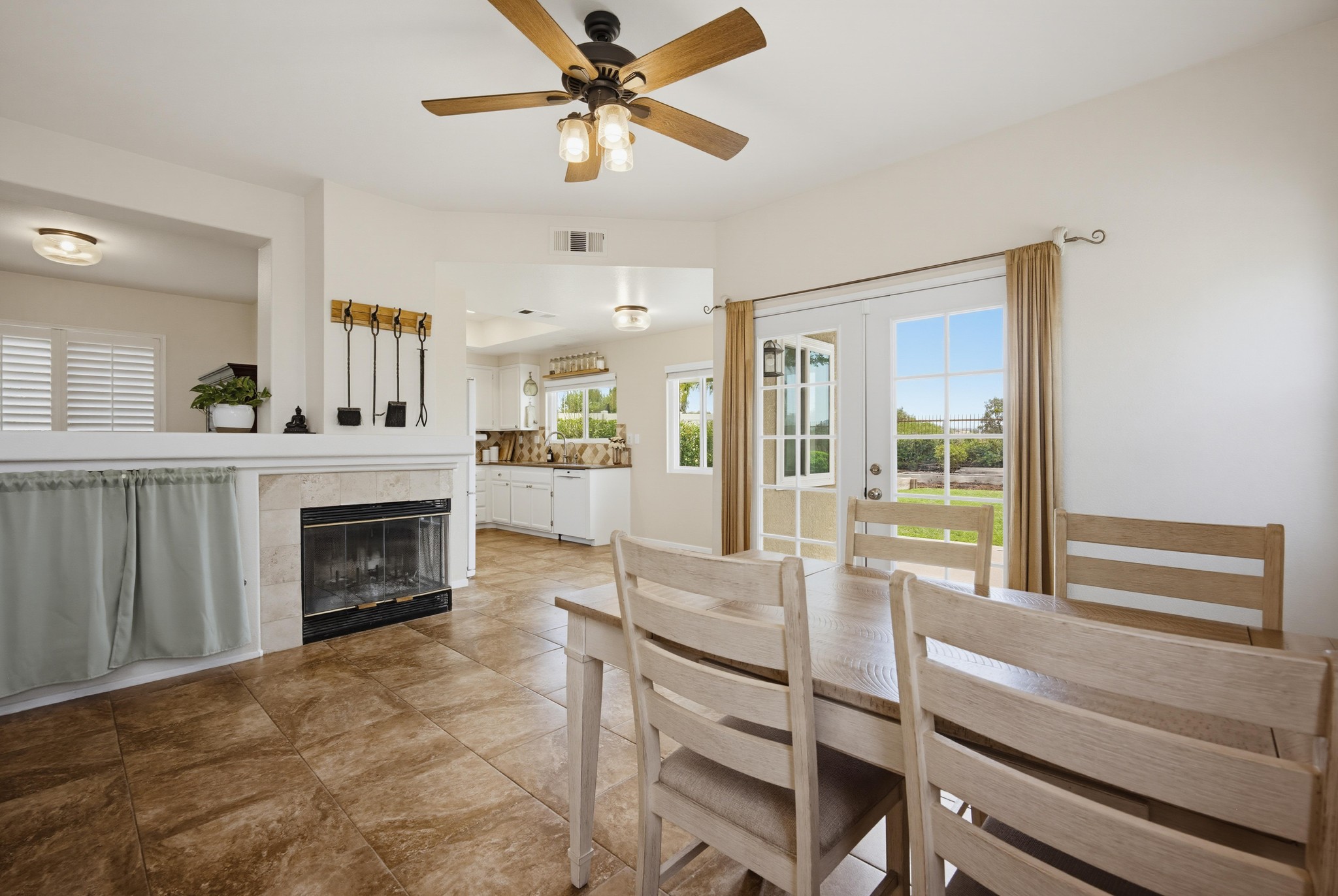 Virtual tour photo 24 of 74 for 42292 Corte Villosa