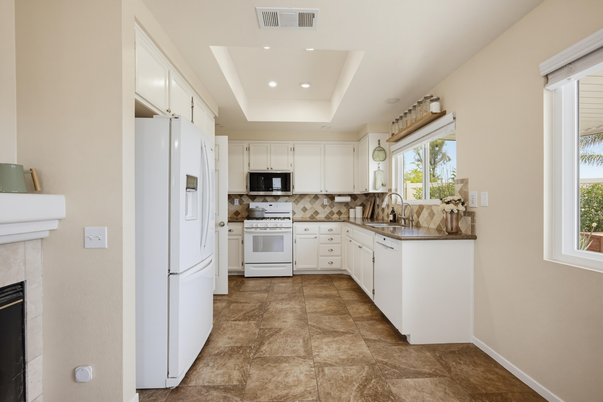 Virtual tour photo 25 of 74 for 42292 Corte Villosa