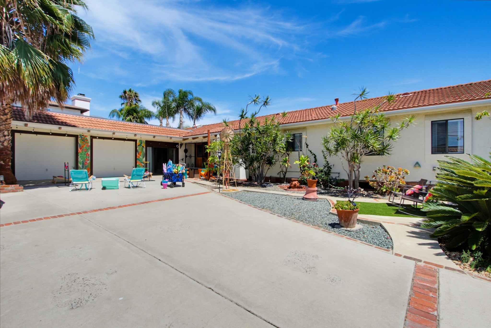 Virtual tour photo 4 of 66 for 4232 Jellett St