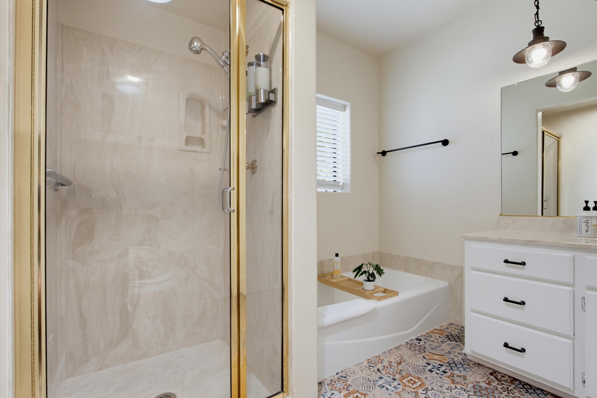 Virtual tour photo 38 of 66 for 4232 Jellett St