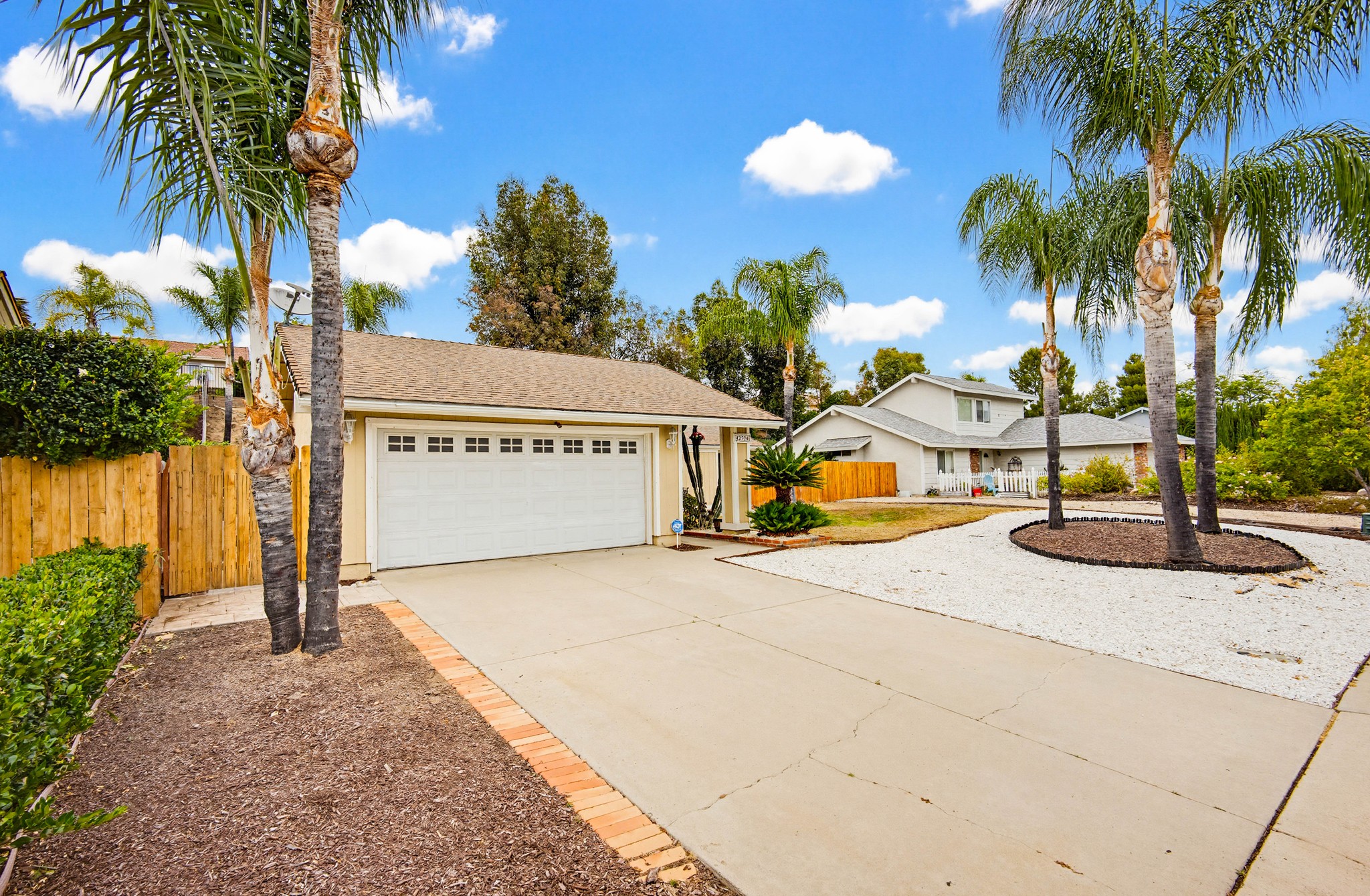 Virtual tour photo 5 of 39 for 42326 Agena St