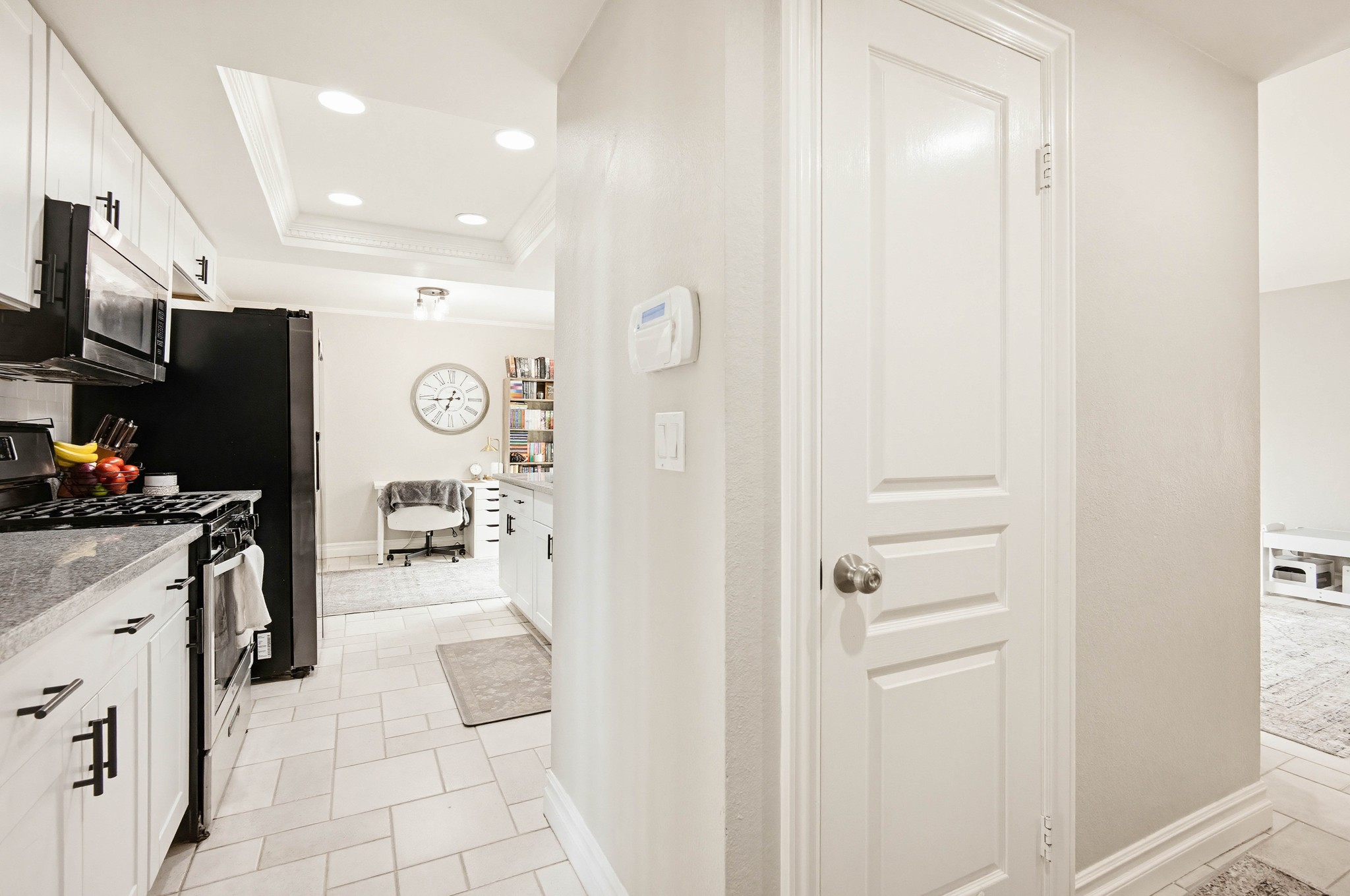 Virtual tour photo 13 of 39 for 42326 Agena St