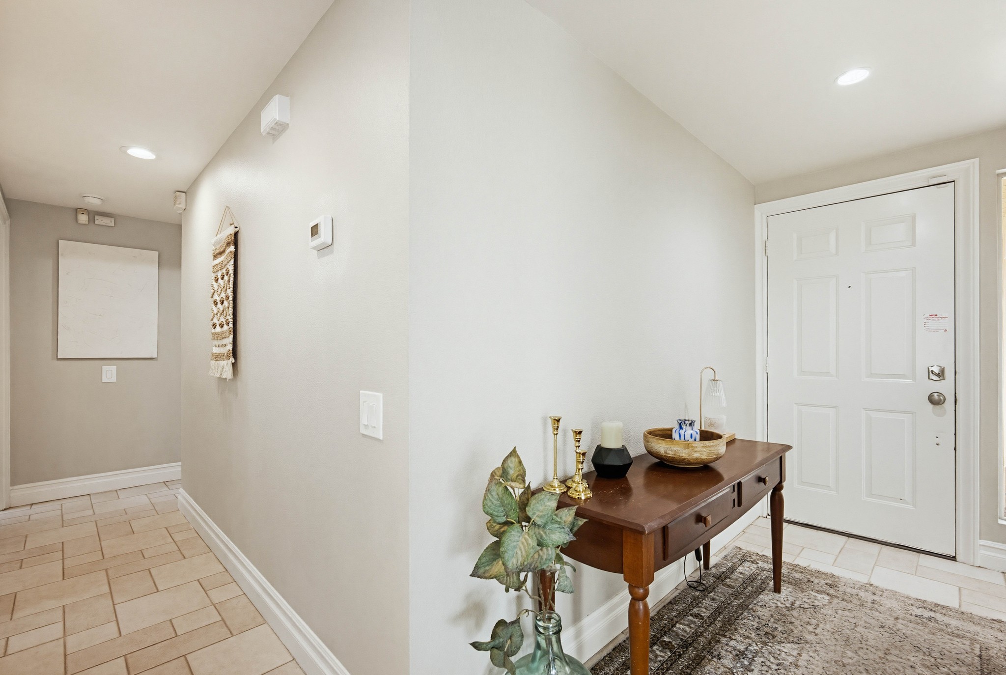 Virtual tour photo 21 of 39 for 42326 Agena St