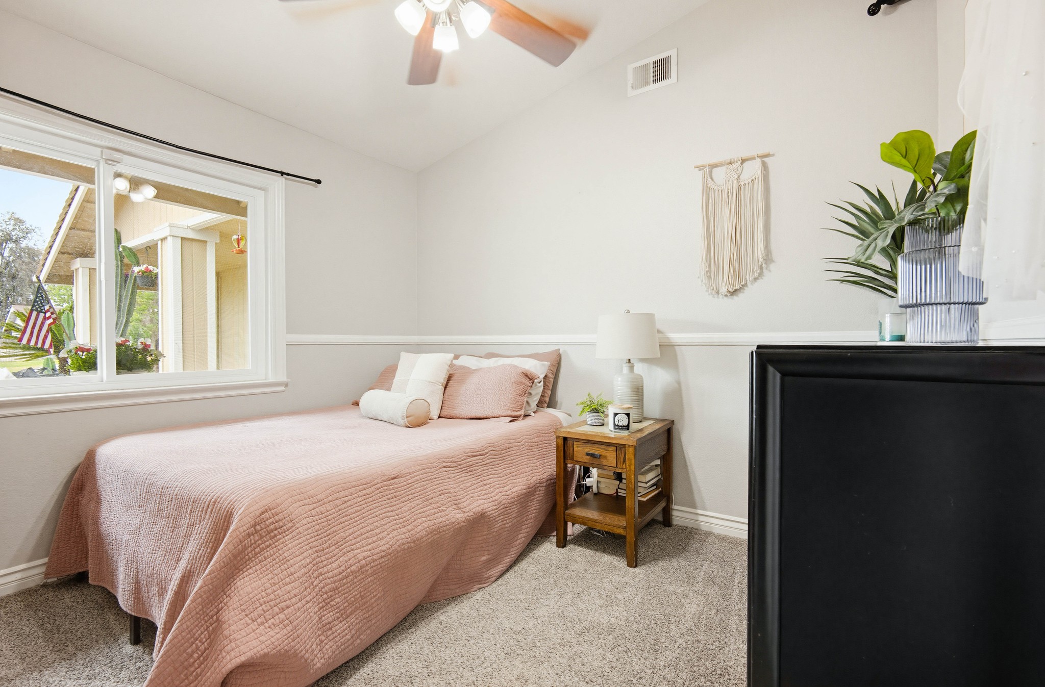 Virtual tour photo 25 of 39 for 42326 Agena St