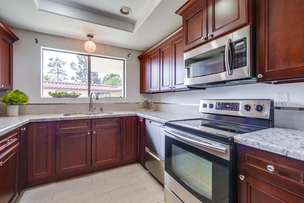 Virtual tour photo 12 of 42 for 4235 Asher St