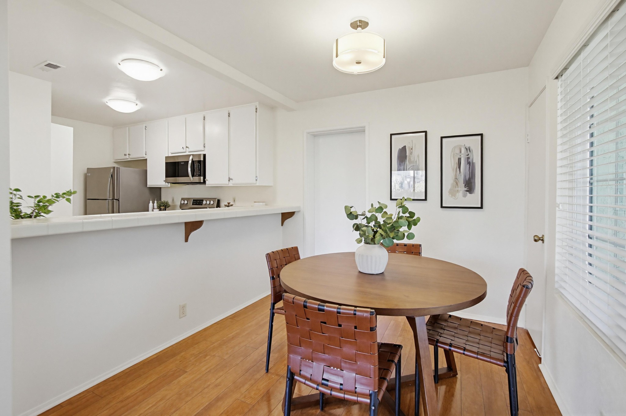 Virtual tour photo 9 of 36 for 4235 Porte de Palmas UNIT 182