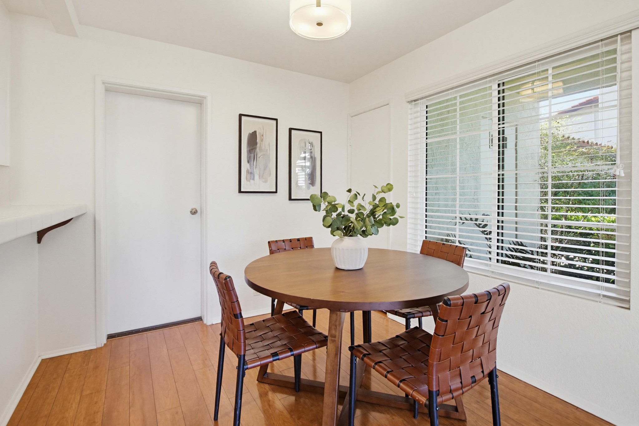 Virtual tour photo 17 of 36 for 4235 Porte de Palmas UNIT 182