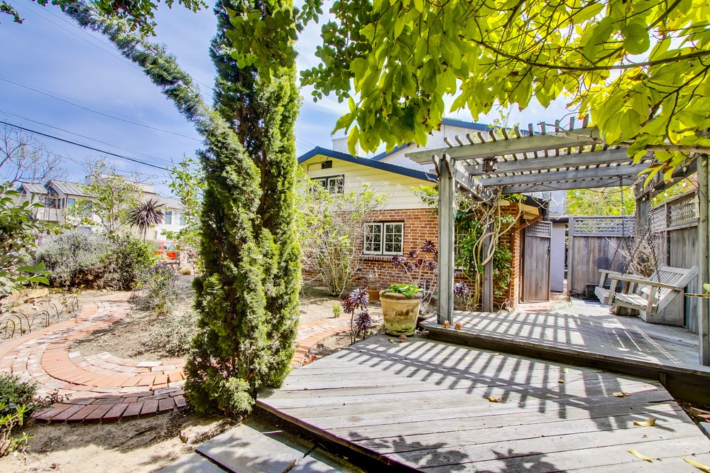 Virtual tour photo 36 of 46 for 4236 Cass Street