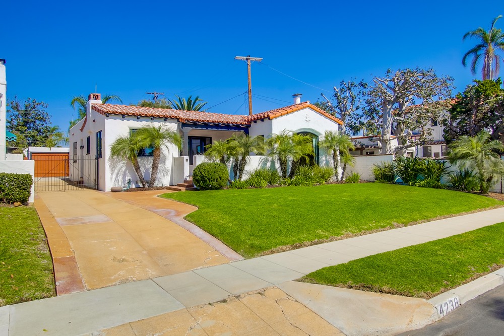 Virtual tour photo 1 of 46 for 4238 Hilldale Rd