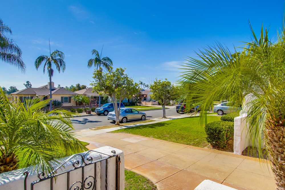 Virtual tour photo 8 of 46 for 4238 Hilldale Rd