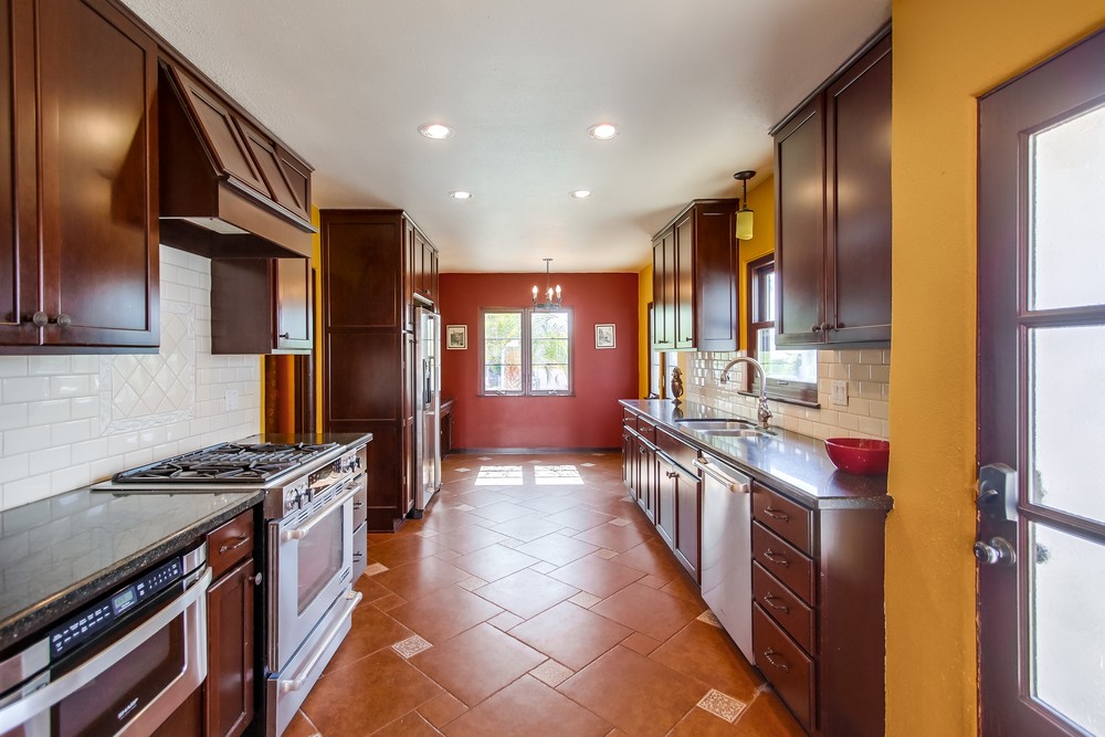 Virtual tour photo 25 of 46 for 4238 Hilldale Rd