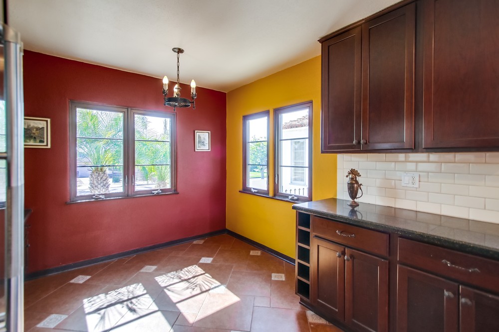 Virtual tour photo 18 of 46 for 4238 Hilldale Rd
