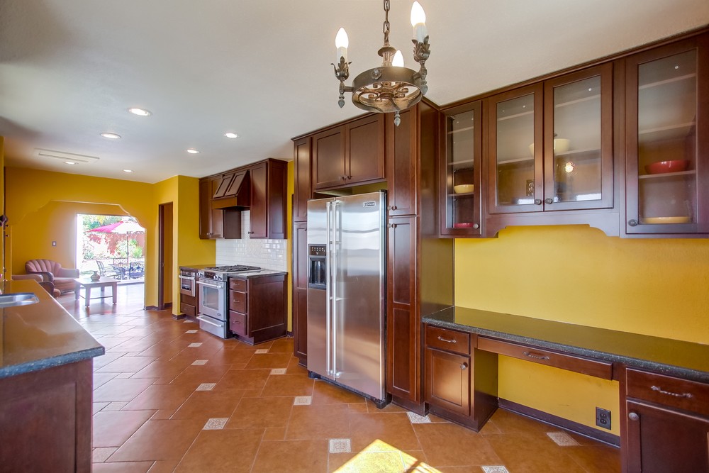 Virtual tour photo 21 of 46 for 4238 Hilldale Rd