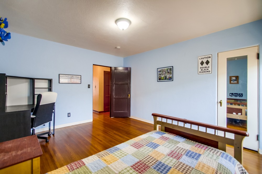 Virtual tour photo 33 of 46 for 4238 Hilldale Rd